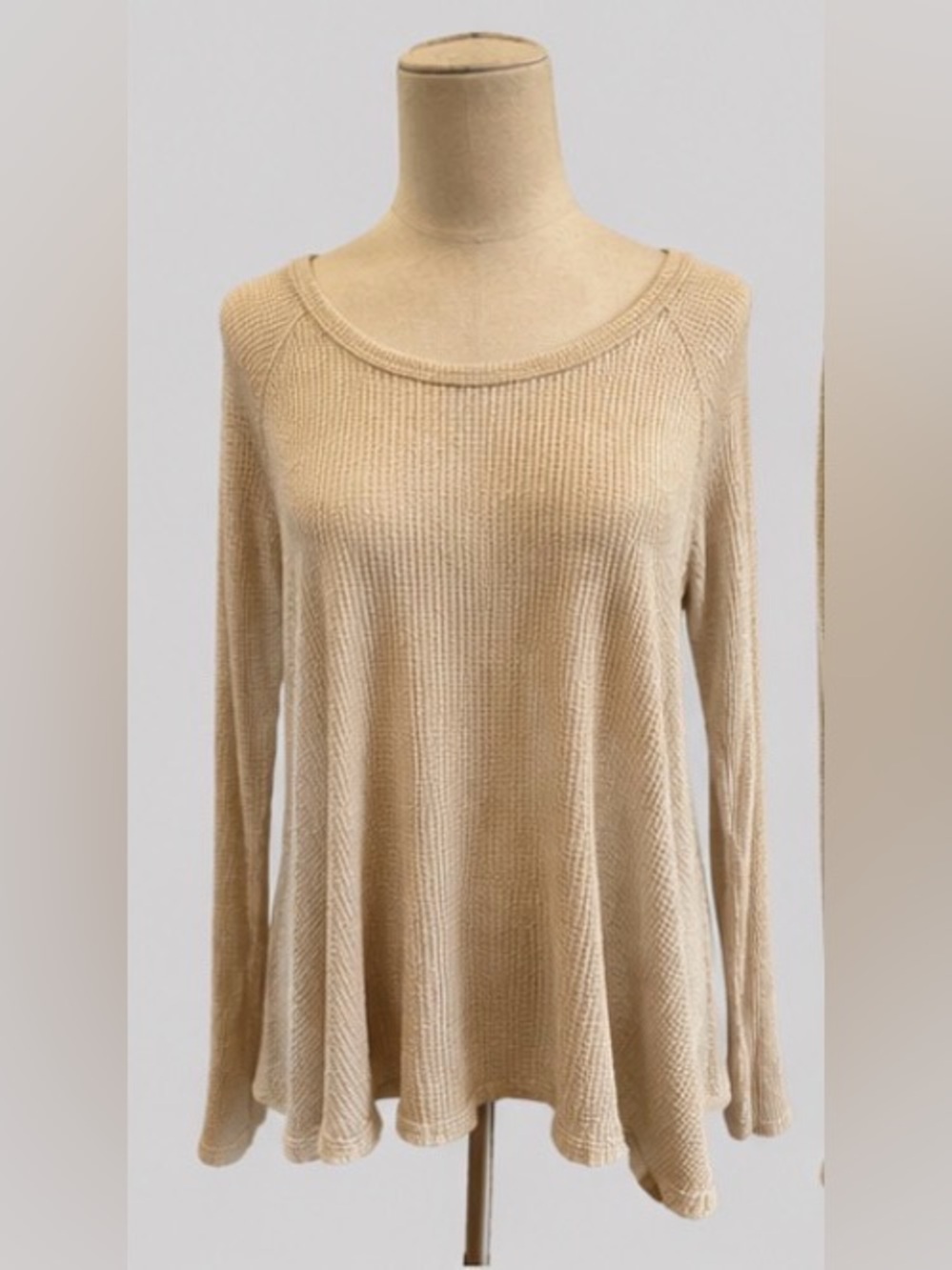 We The Free Free People Medium Cream Waffle Knit Top Oversized Long Sleeve
